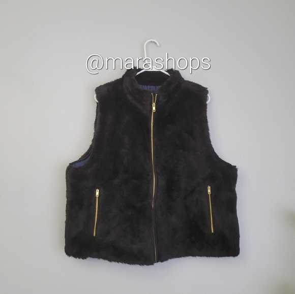 J.Crew Plush fleece excursion vest - Picture 2 of 6
